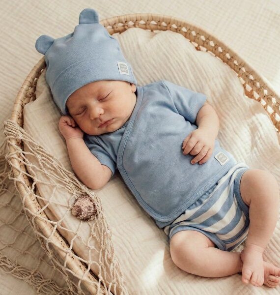 Completo 3 pezzi  a righe 100% Cotone