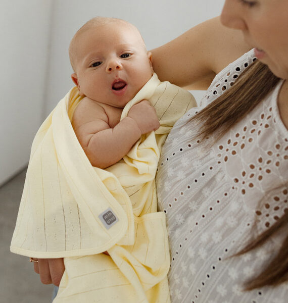 Copertina neonato 100% cotone a costine traforato